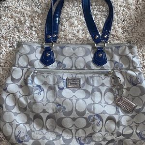 Coach hand bag